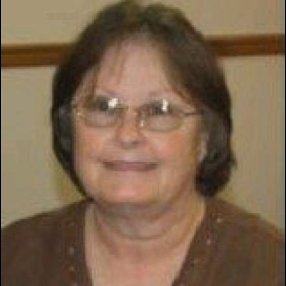 Meet your Posher, Carolyn